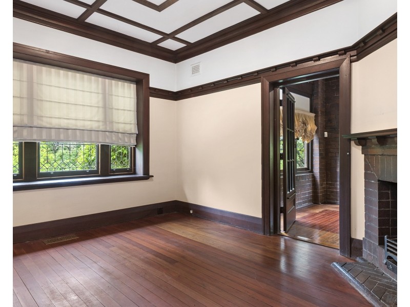 8 Cherry Street, Warrawee NSW 2074