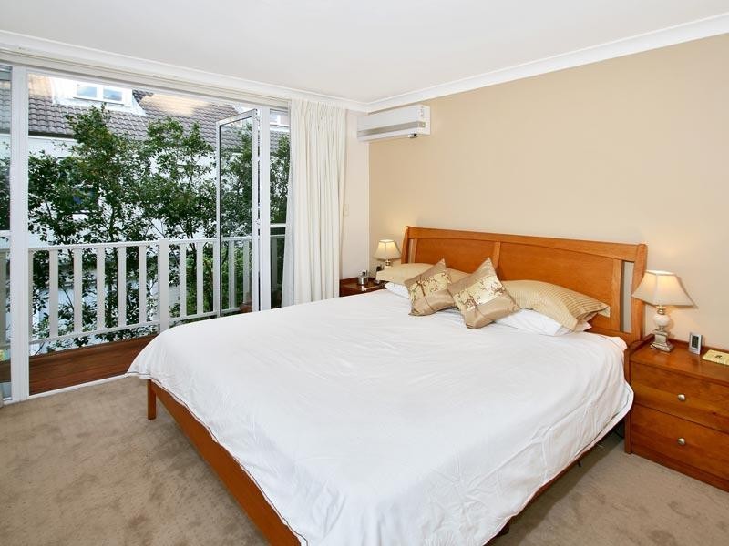 12/6 Gillott Way, St Ives NSW 2075