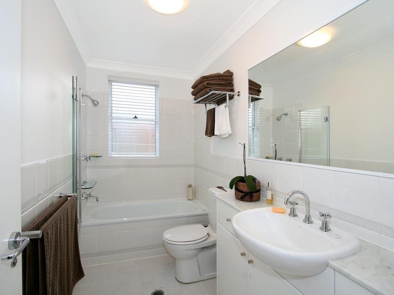 12/6 Gillott Way, St Ives NSW 2075