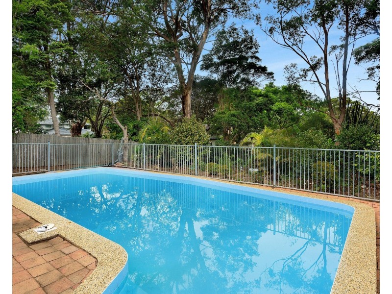 16 Balmaringa Avenue, Turramurra NSW 2074