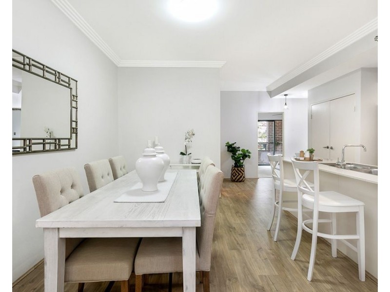 304/3-5 Clydesdale Place, Pymble NSW 2073