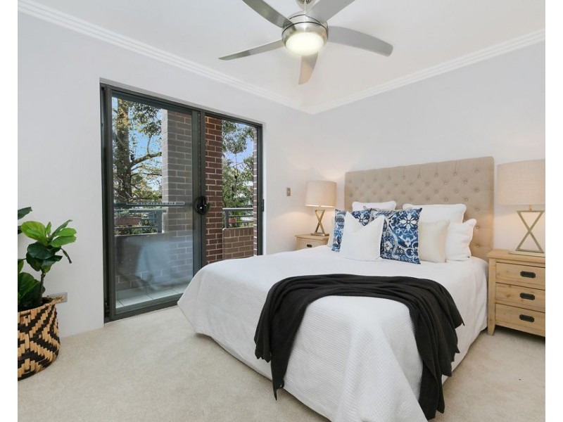 304/3-5 Clydesdale Place, Pymble NSW 2073