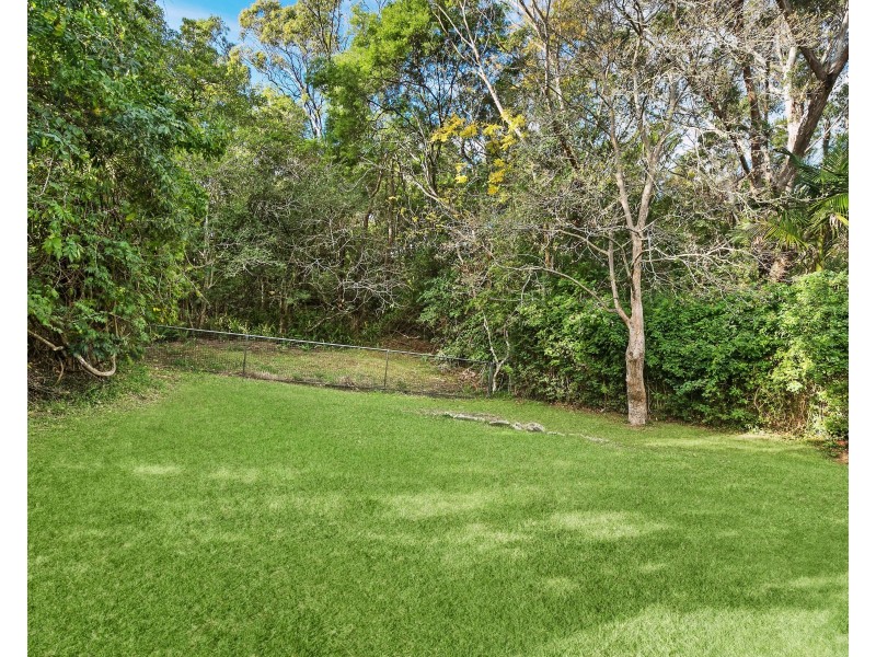 10 Ovens Place, St Ives NSW 2075