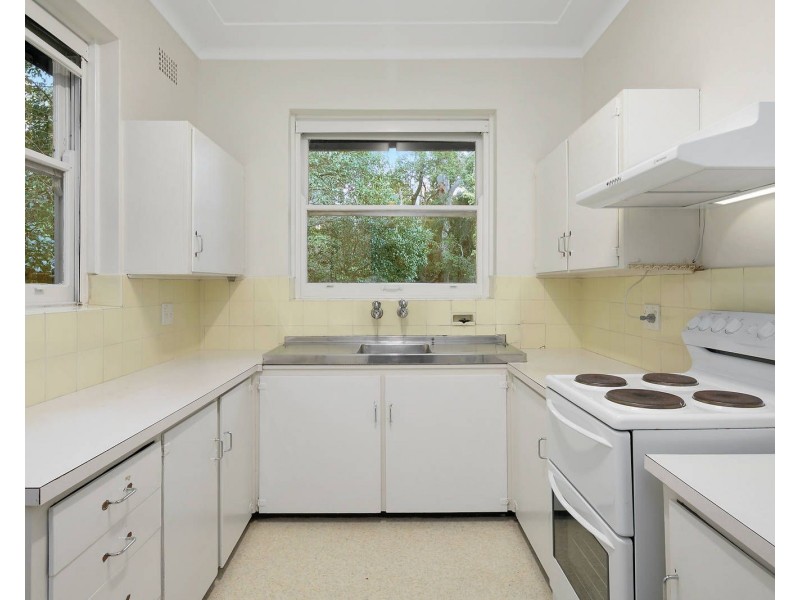 10 Blytheswood Avenue, Warrawee NSW 2074