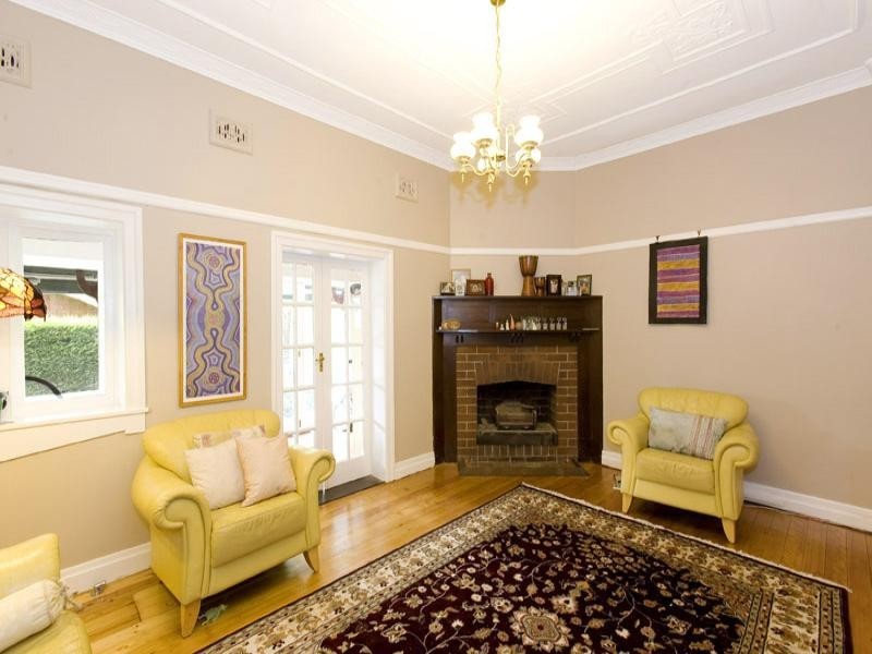 20 Challis Avenue, Turramurra NSW 2074