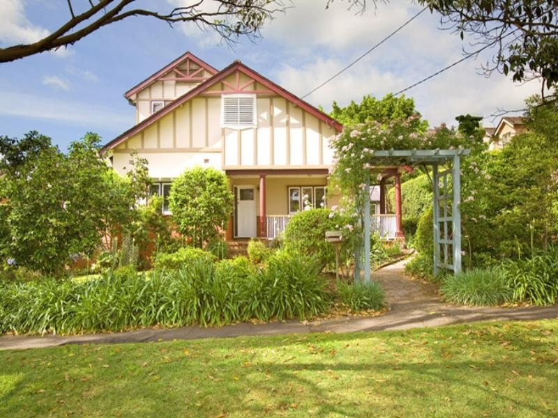 20 Challis Avenue, Turramurra NSW 2074