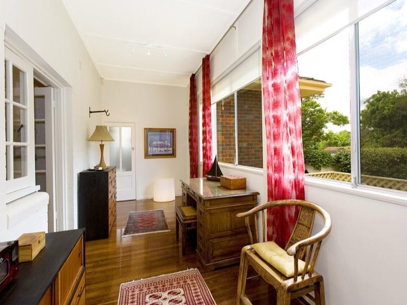 11 Eulbertie Avenue, Warrawee NSW 2074