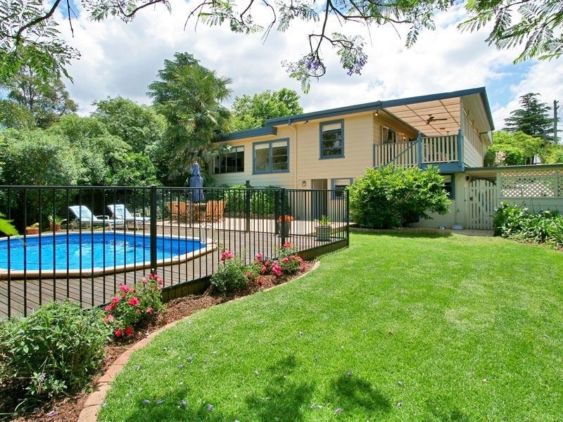 29 Murdoch Street, Turramurra NSW 2074