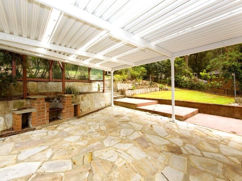 5 Campbell Drive, Wahroonga NSW 2076