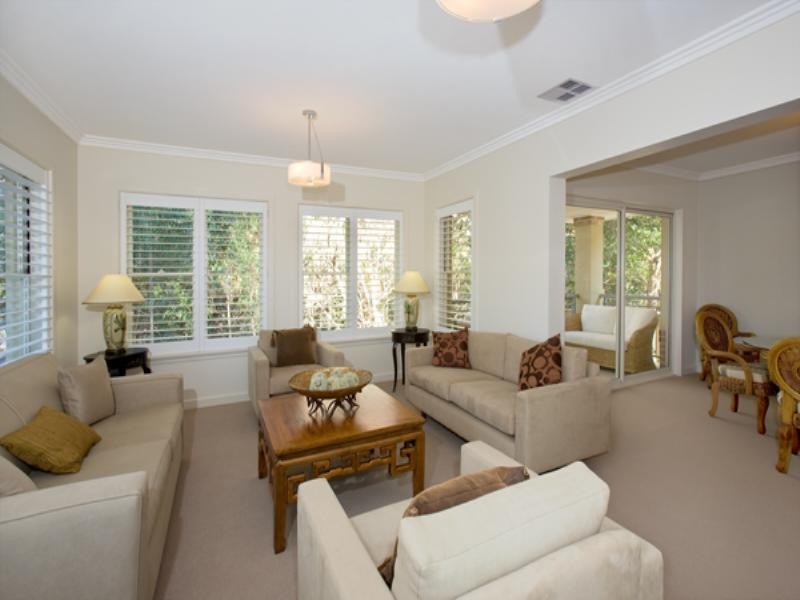 14 Adams Avenue, Turramurra NSW 2074