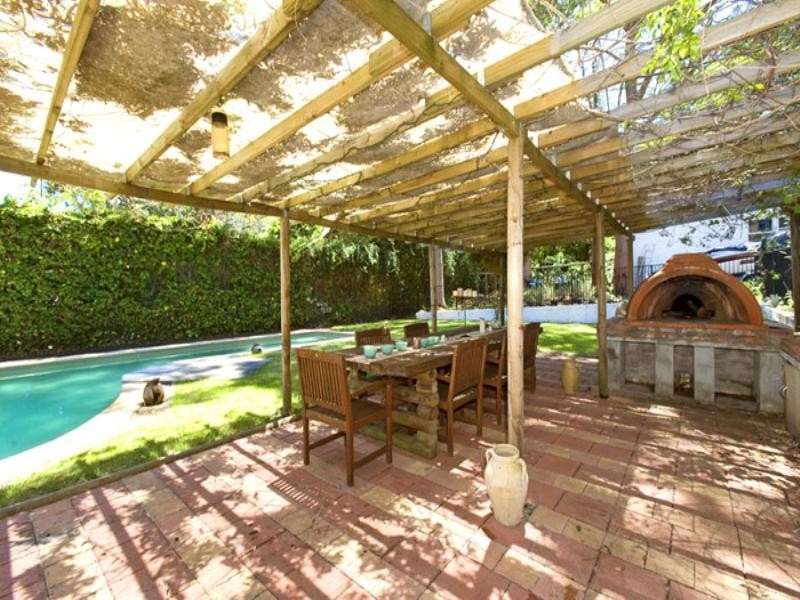 7 Eastern Arterial Road, St Ives NSW 2075