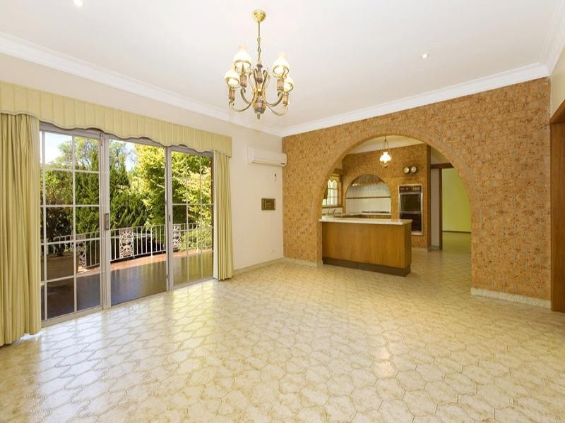 6 Lindsay Close, Pymble NSW 2073