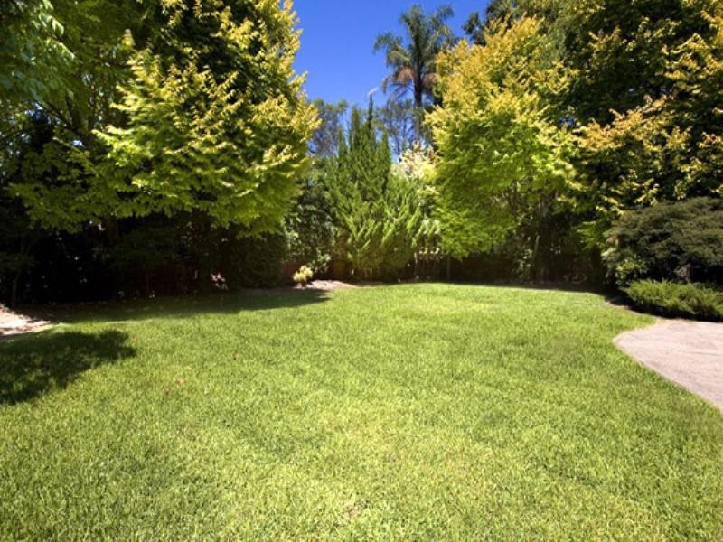 6 Lindsay Close, Pymble NSW 2073