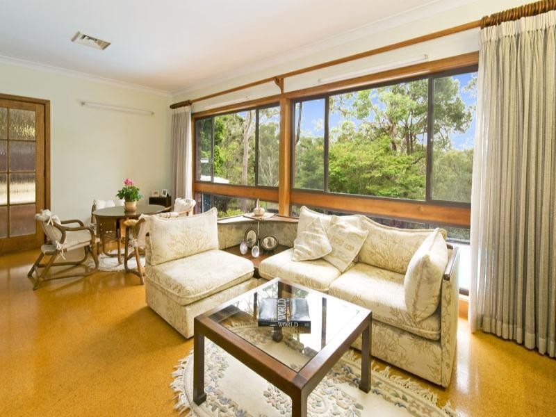 18 Geoffrey Street, Turramurra NSW 2074