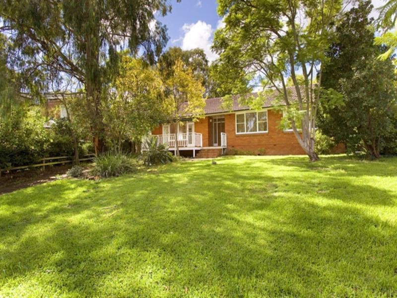 17 Handley Avenue, Turramurra NSW 2074