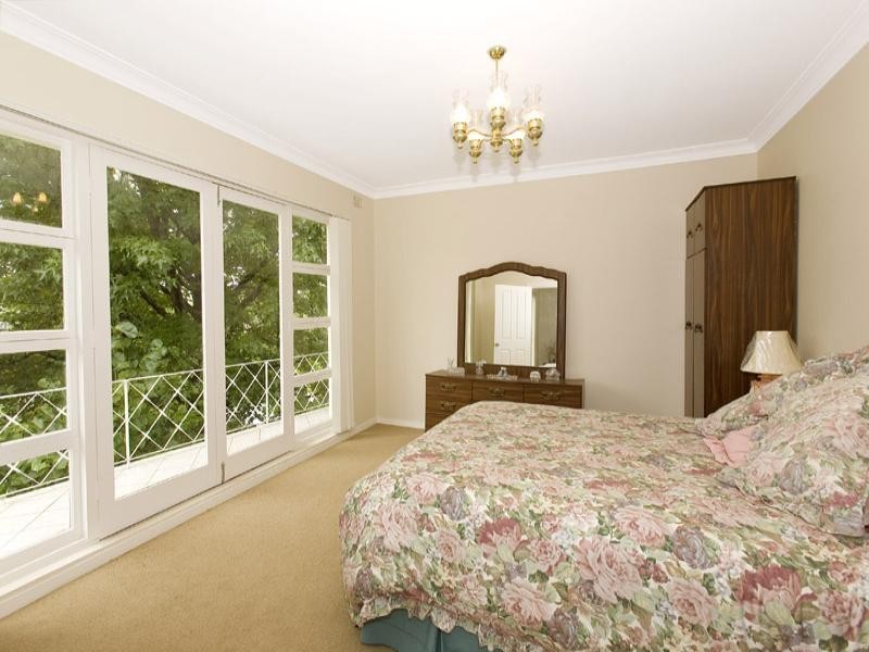 211 Bobbin Head Road, Turramurra NSW 2074