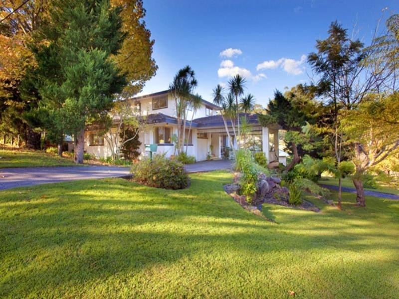 2 Edgewood Place, St Ives NSW 2075