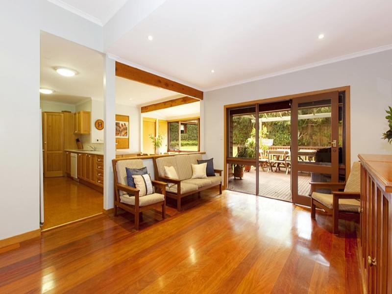 27 Tennyson Avenue, Turramurra NSW 2074