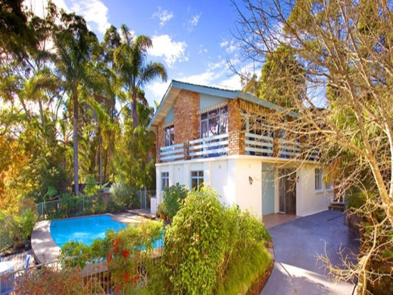 18 Mawson Street, St Ives NSW 2075