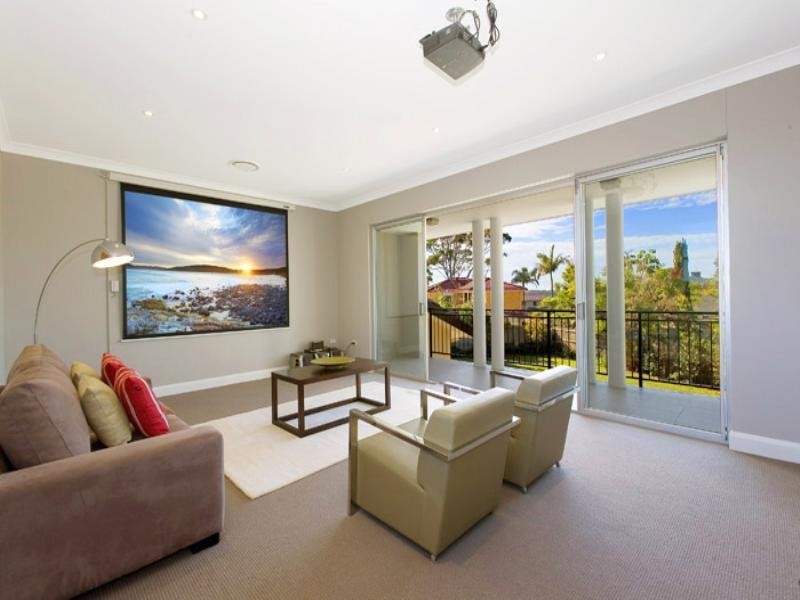 9 Hayle Street, St Ives NSW 2075