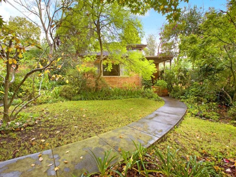 4 Monteith Street, Turramurra NSW 2074