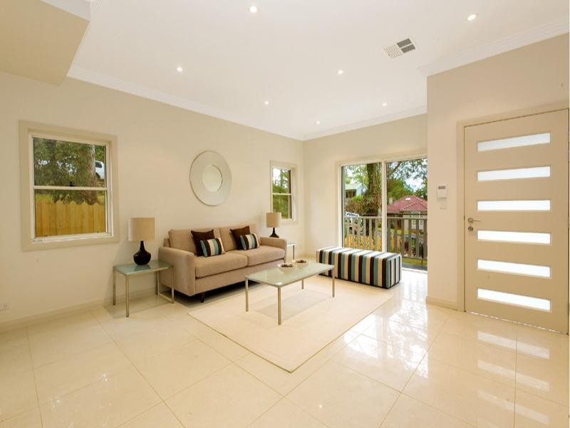 27 Terrigal Avenue, Turramurra NSW 2074