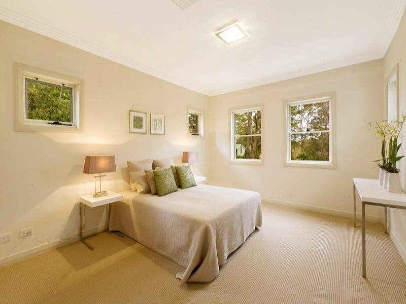 27 Terrigal Avenue, Turramurra NSW 2074