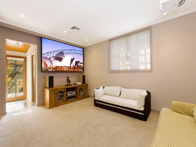 88 Memorial Avenue, St Ives NSW 2075