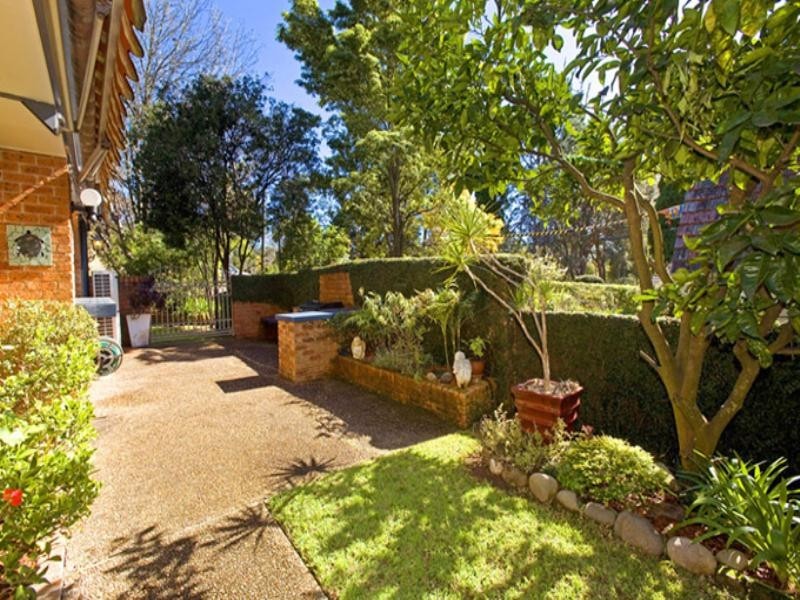 27 Kenthurst Road, St Ives NSW 2075