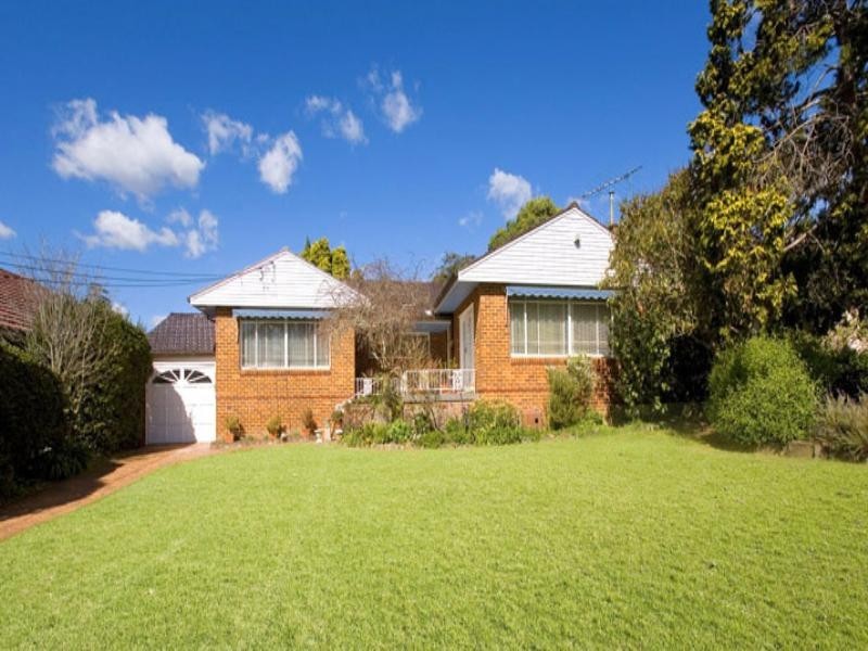 42 Boolarong Road, Pymble NSW 2073