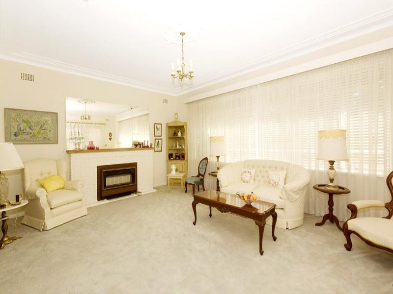 42 Boolarong Road, Pymble NSW 2073