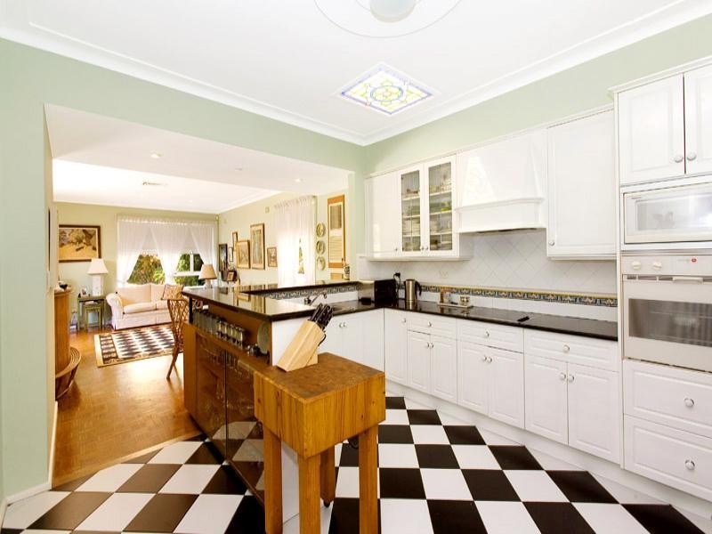 42 Boolarong Road, Pymble NSW 2073