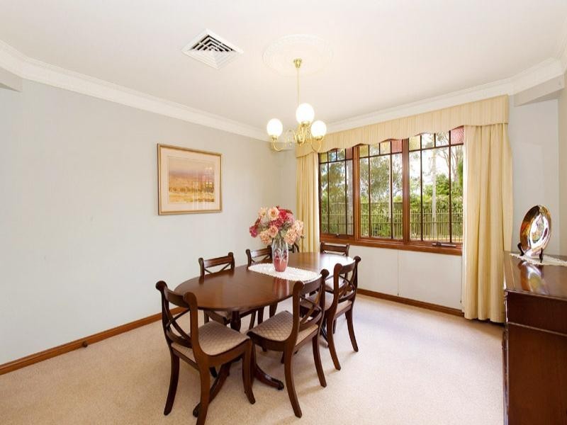 23 Milburn Place, St Ives NSW 2075