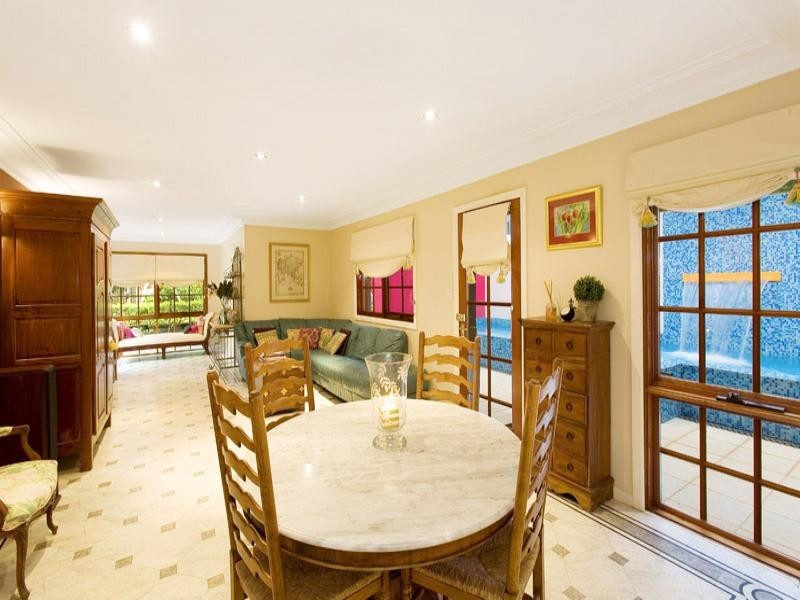 8 Rothwell Road, Turramurra NSW 2074