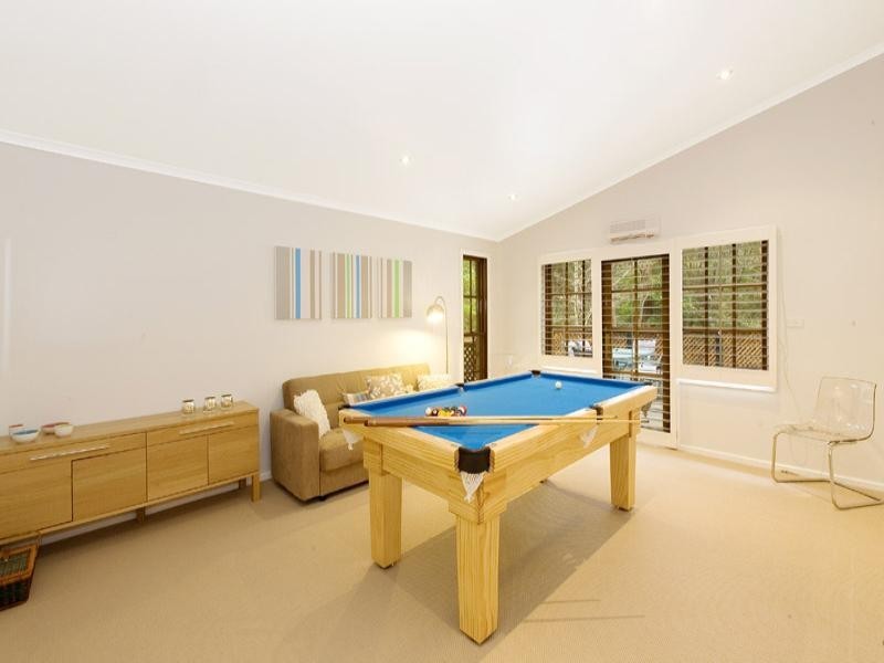 8 Rothwell Road, Turramurra NSW 2074