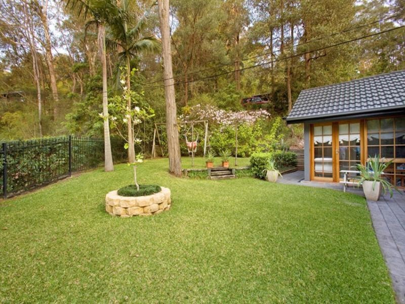 8 Rothwell Road, Turramurra NSW 2074