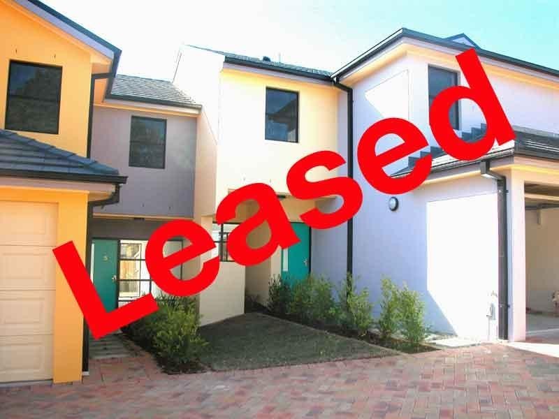 2/4 Carden Avenue, Wahroonga NSW 2076