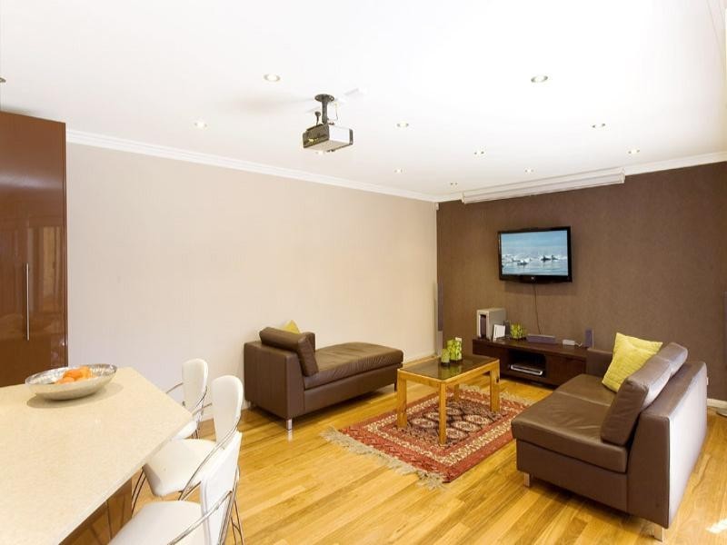 15 Griffiths Avenue, West Ryde NSW 2114