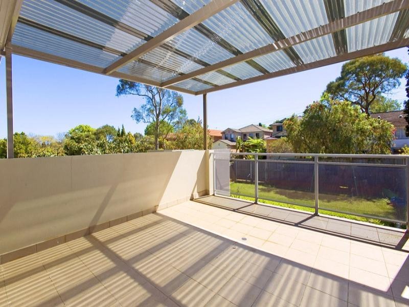 15 Griffiths Avenue, West Ryde NSW 2114