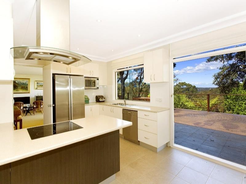 6 Grevillea Avenue (Access from 34b Yarrabung Rd), St Ives NSW 2075