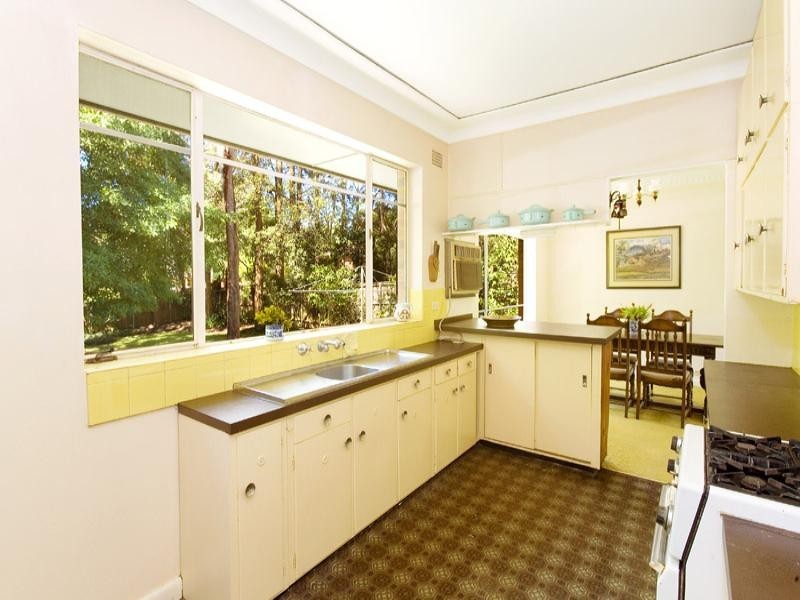 5 Binalong Street, West Pymble NSW 2073