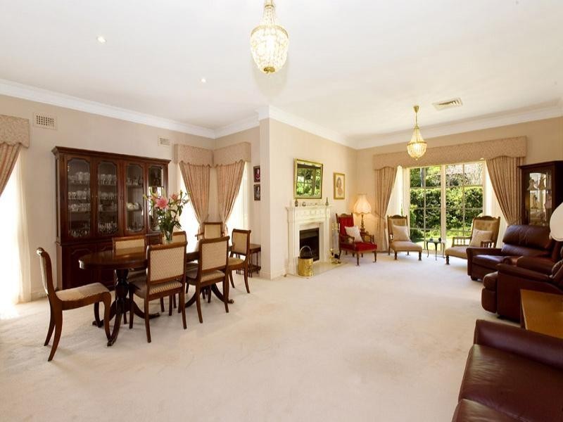 2 Bannockburn Road, Pymble NSW 2073