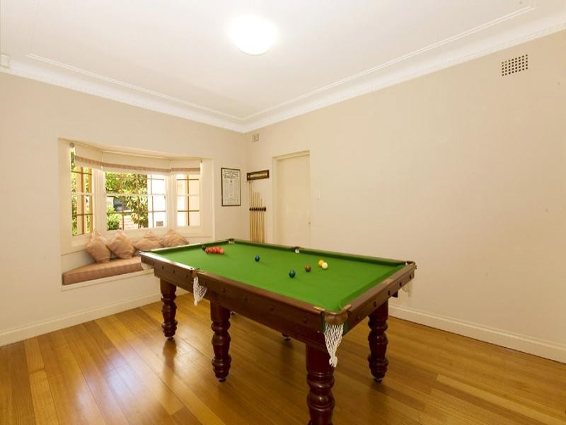 2 Bannockburn Road, Pymble NSW 2073