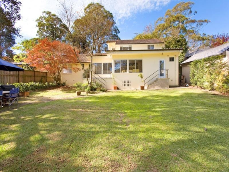 16 Nambucca Street, Turramurra NSW 2074