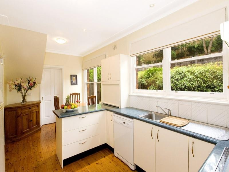 9 McRae Place, Turramurra NSW 2074