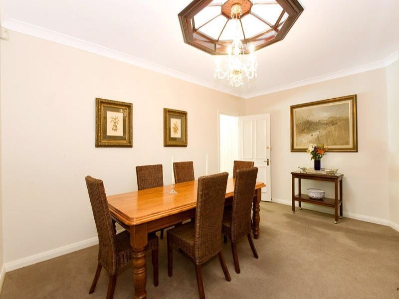 4 Bettowynd Road, Pymble NSW 2073