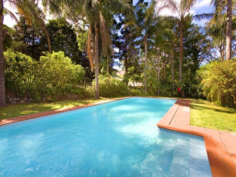 10 Stapleton Place, Pymble NSW 2073