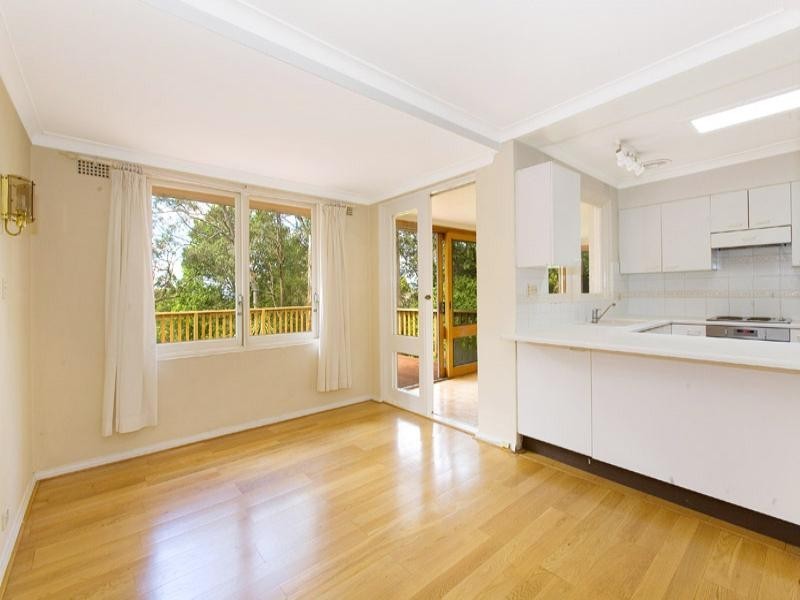 10 Stapleton Place, Pymble NSW 2073