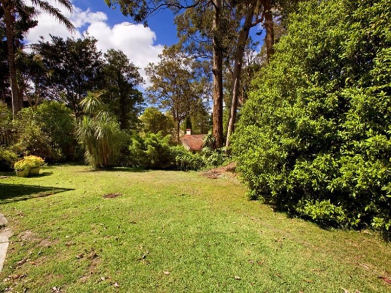 10 Stapleton Place, Pymble NSW 2073