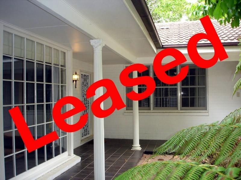 1 Fairlawn Avenue, Turramurra NSW 2074